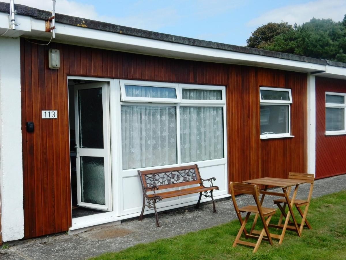 Dartmouth Chalet Holidays Bagian luar foto