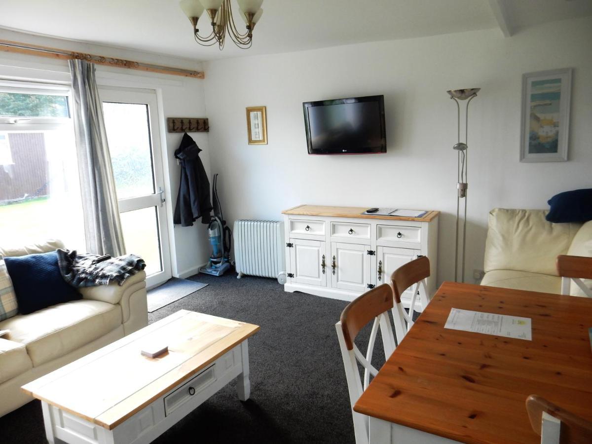 Dartmouth Chalet Holidays Bagian luar foto