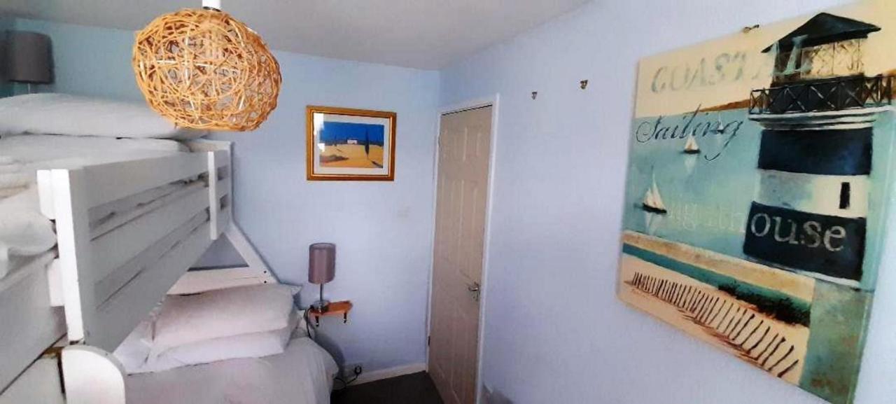 Dartmouth Chalet Holidays Bagian luar foto