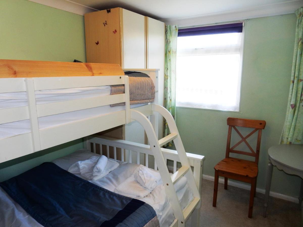 Dartmouth Chalet Holidays Bagian luar foto