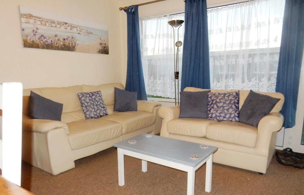 Dartmouth Chalet Holidays Bagian luar foto