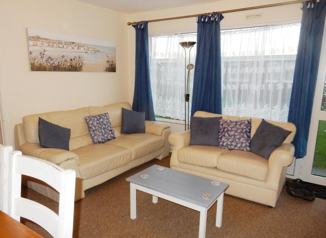 Dartmouth Chalet Holidays Bagian luar foto